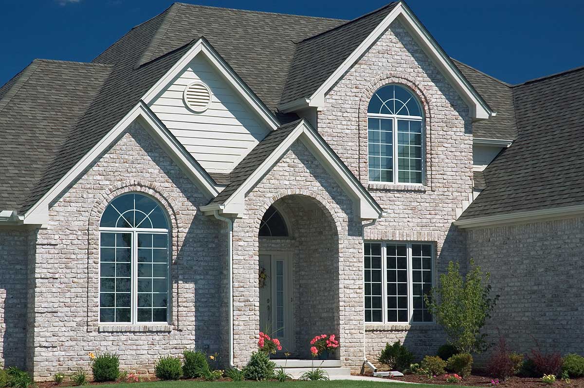 Casement installed by Supreme Windows in Chicagoland